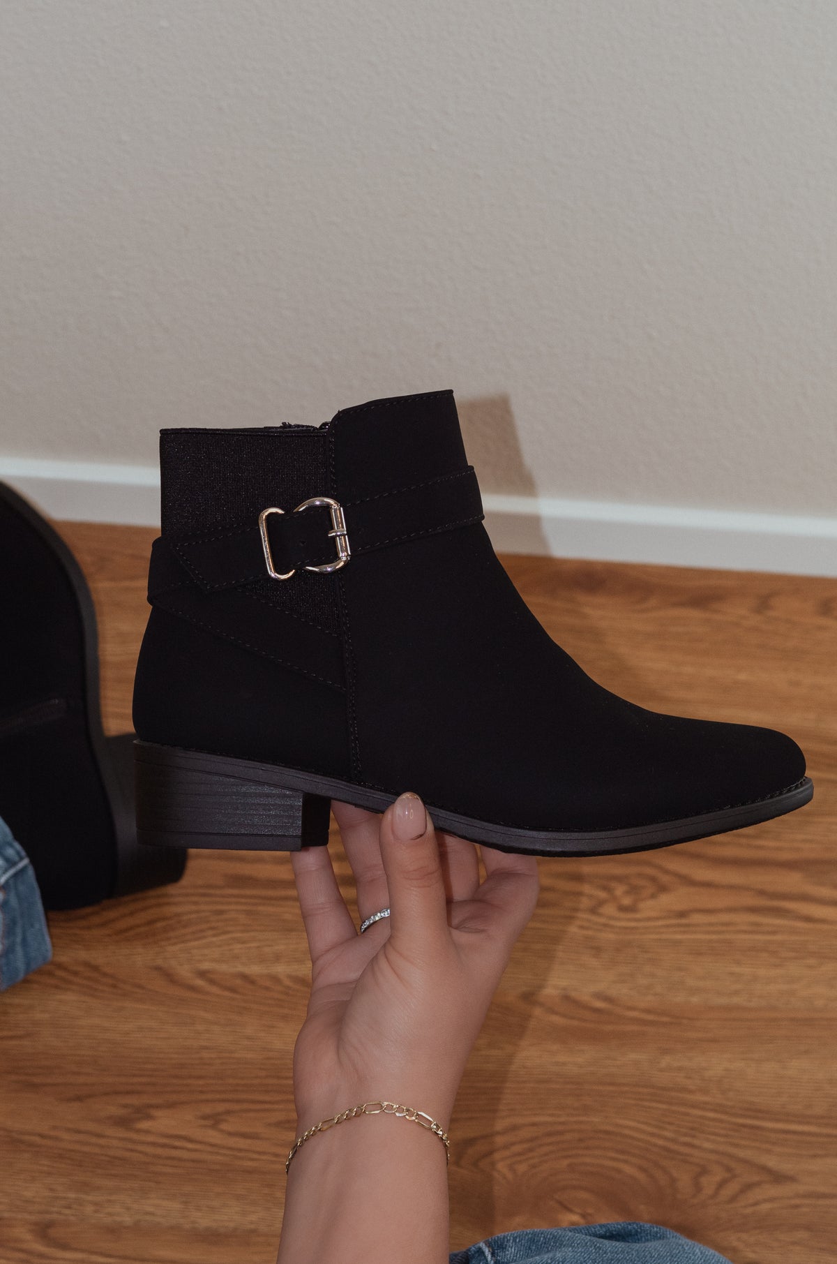 Alana - Chunky Low Heel Chelsea Booties