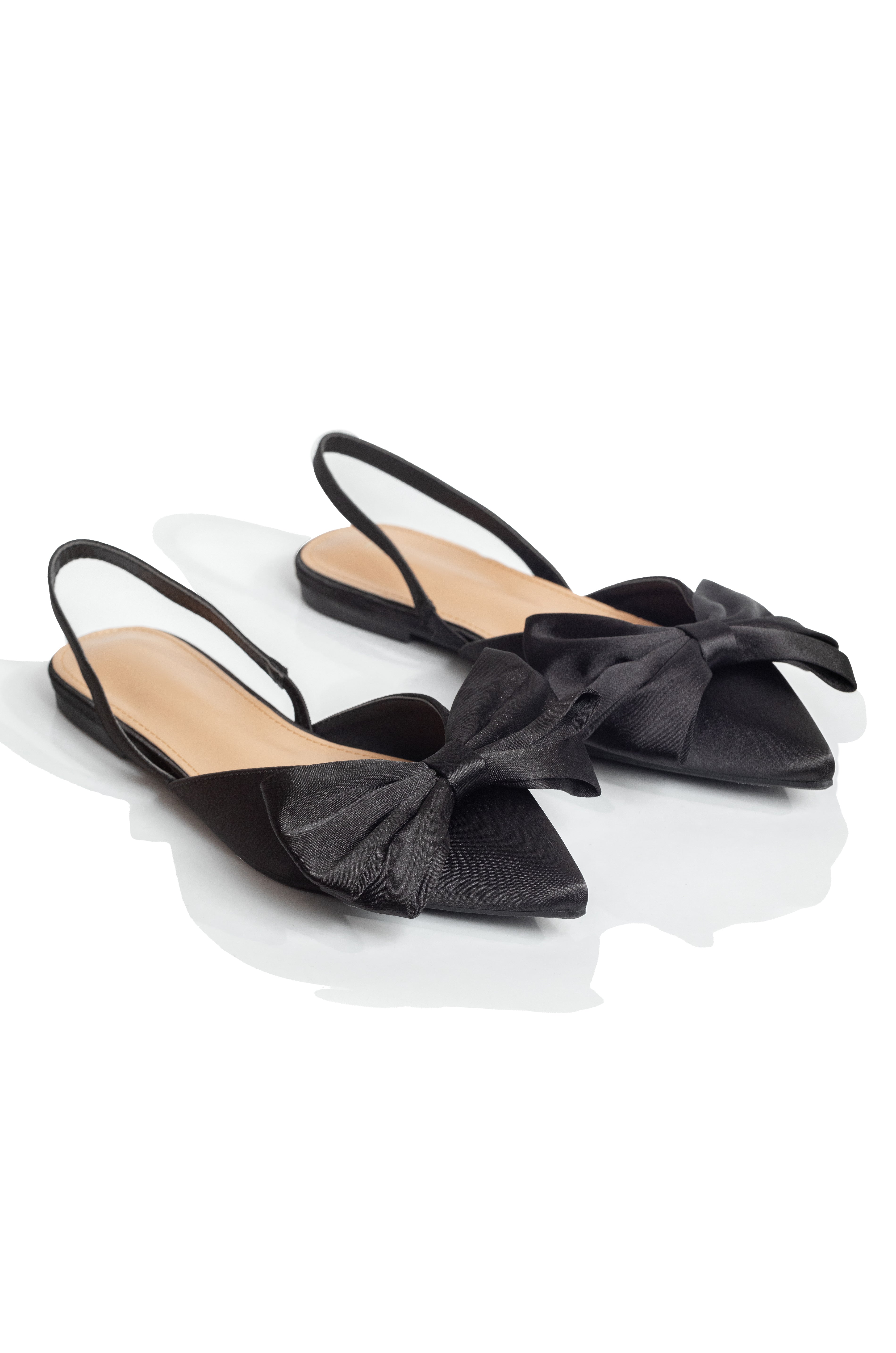 Cute flats black deals