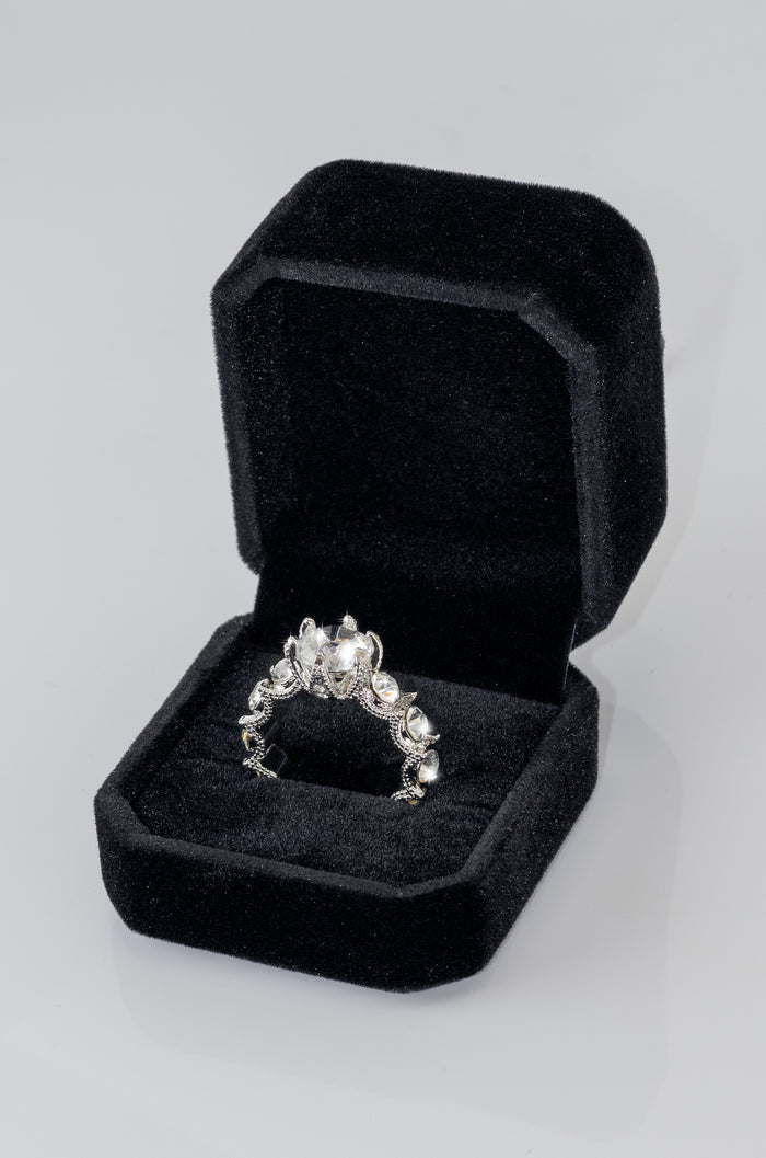 Crown - Embellished Rhinestones Cubic Zirconia Decor Ring For Women