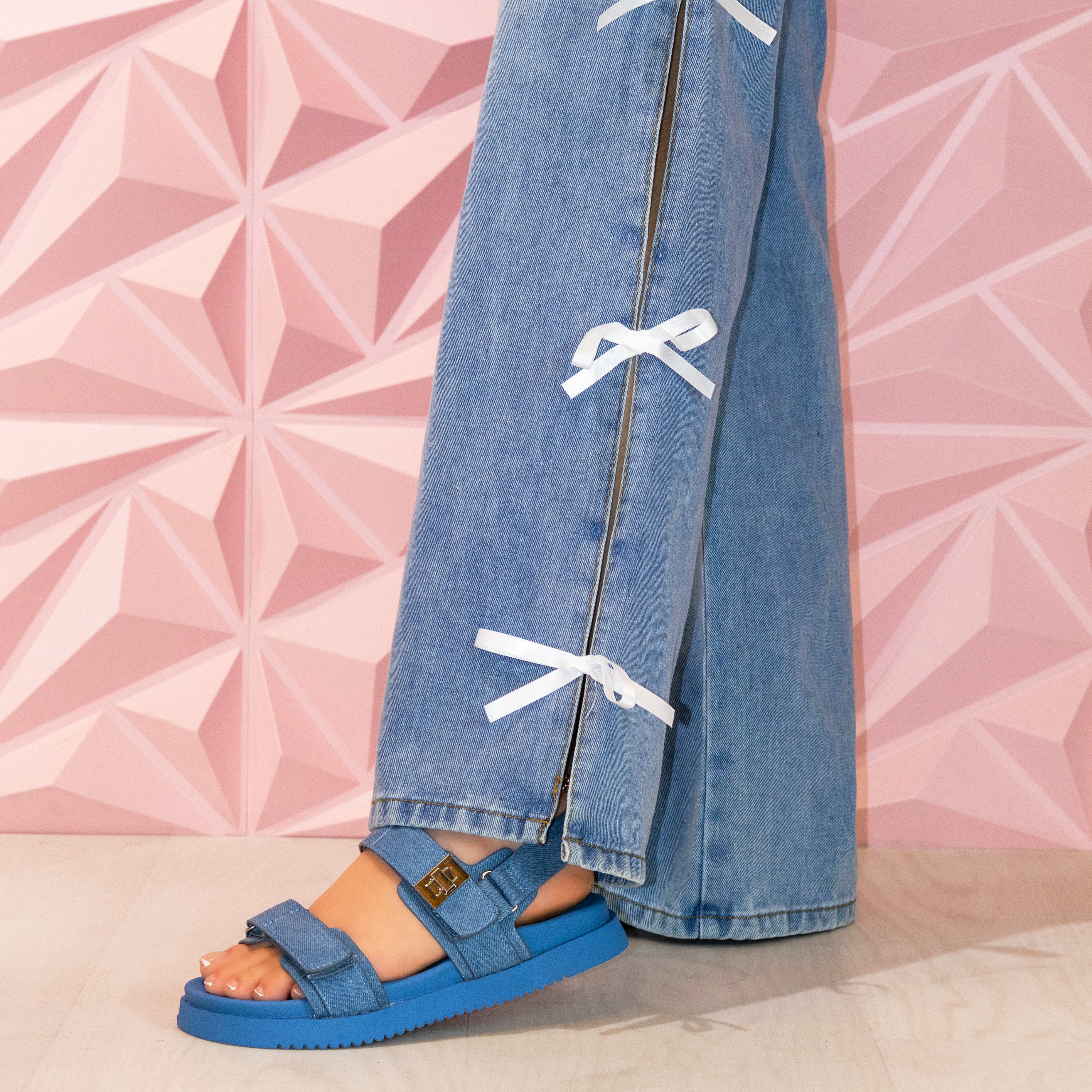 Daniela - Wide Fit Adjustable Double Strap Flat Sandals, Women’s Comfortable Summer Footwear, Cushioned Insole Stylish Casual Open Toe Sandals, Versatile Everyday Beach & Walking Shoes