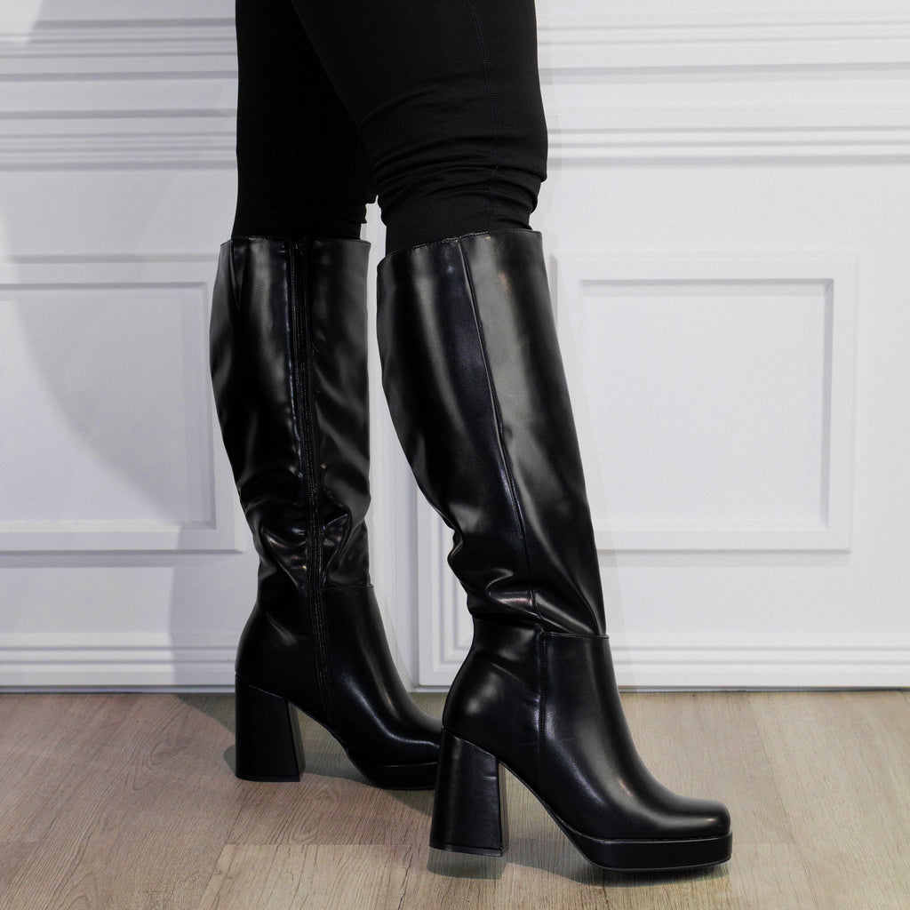 Venom - Auvette Women's Wide Calf Knee High Platform Boots, Chunky Block Heel & Round Toe