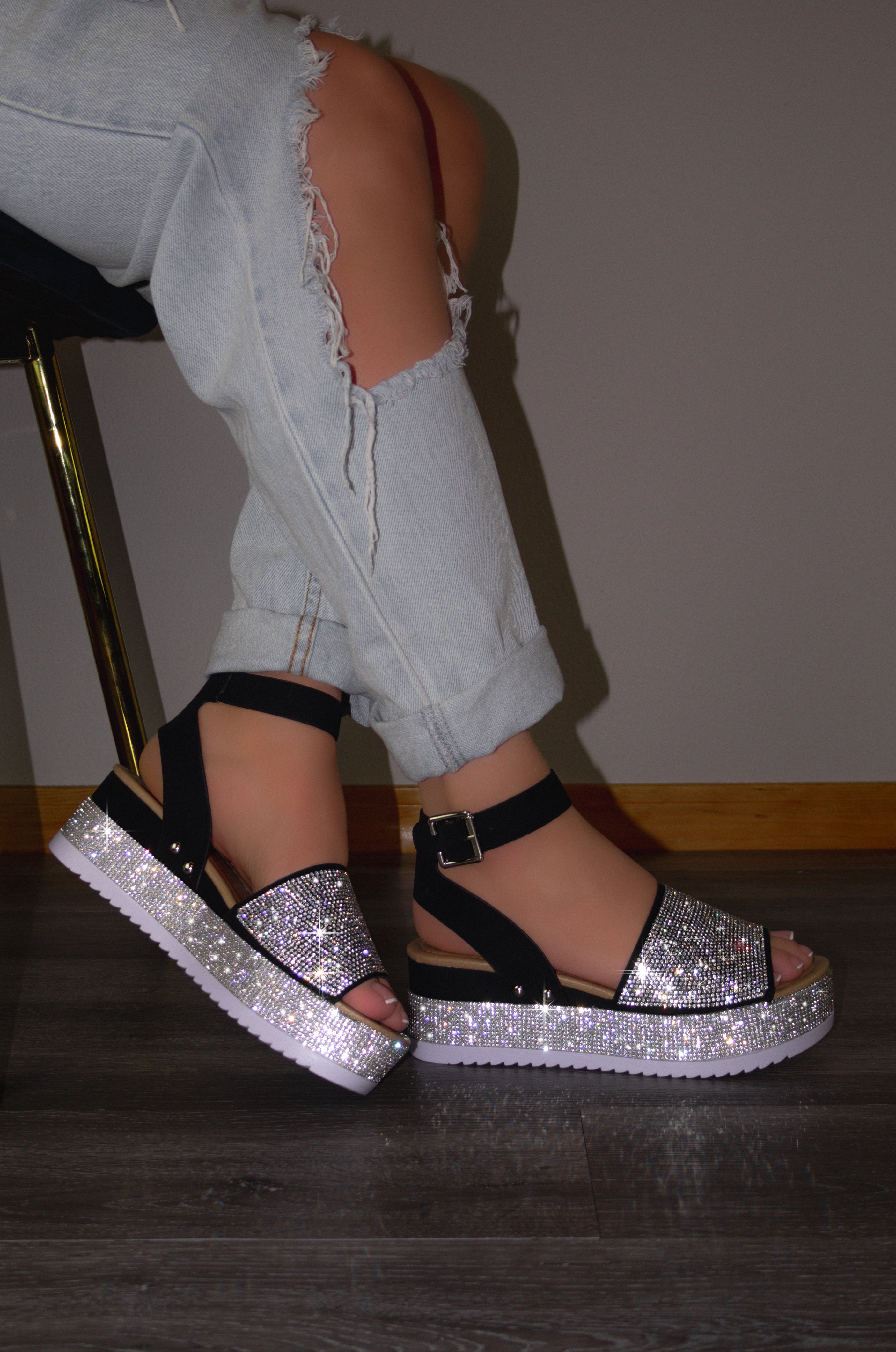 Rhinestone platform online sandals